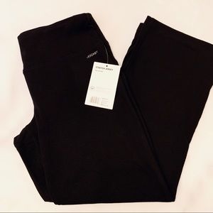 jockey slim fit flare leg capris